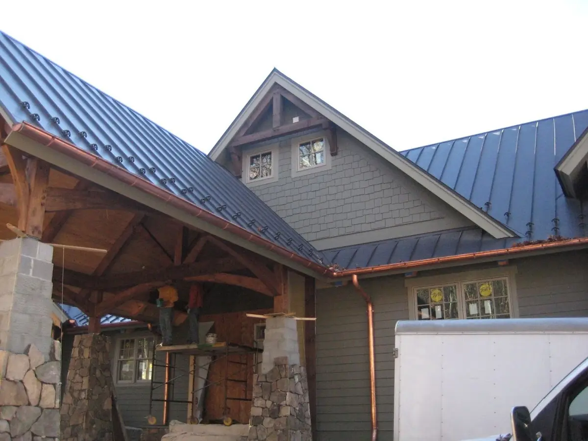 Craftsman Roofing team delivering quality roofing work in Spring Branch Central